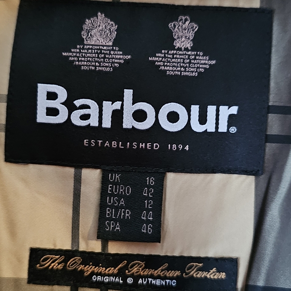 Women's Quilted Brown Coat - Picture 9 of 13